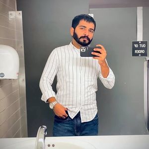 Meet your Posher, Karan